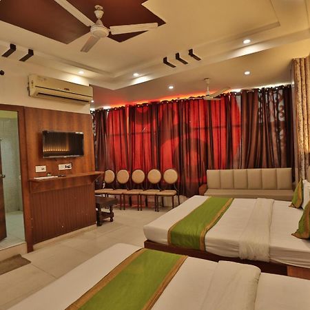 Hotel Haridev Roorkee Bagian luar foto