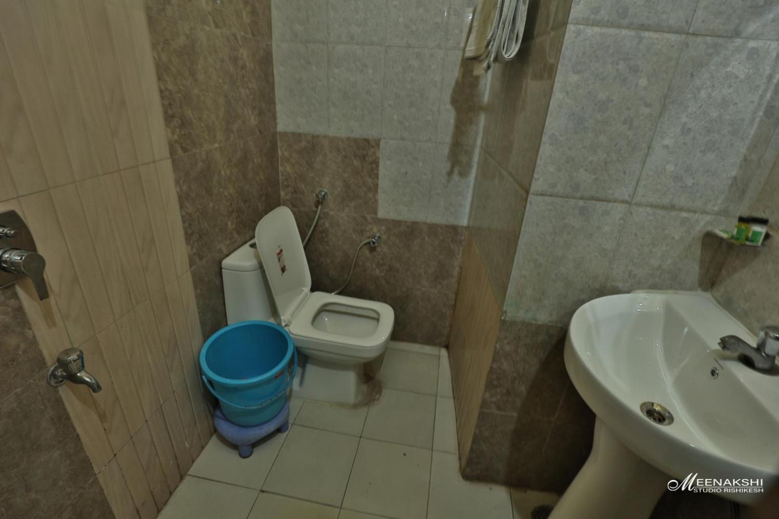 Hotel Haridev Roorkee Bagian luar foto